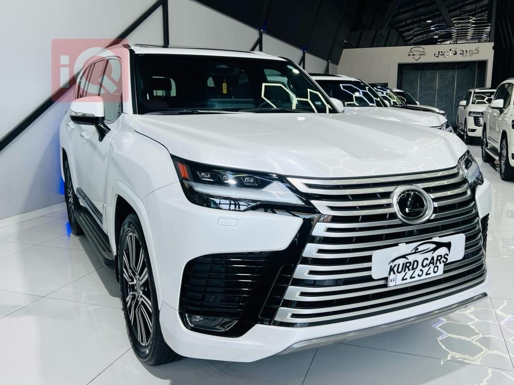 Lexus LX